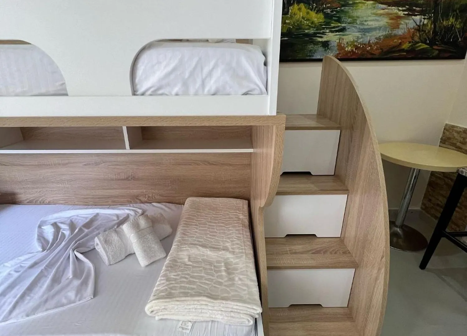 Sense Apts Tirana Albania