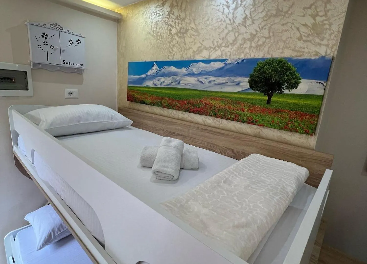 Apartment Sense Apts Tirana